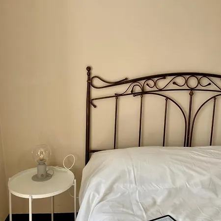 La Corte Sul - Laura * Ameno